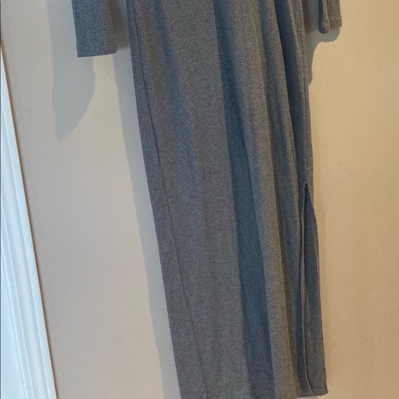 Grey Ribbed Maxi Dress With Slit - Picture 2 of 8